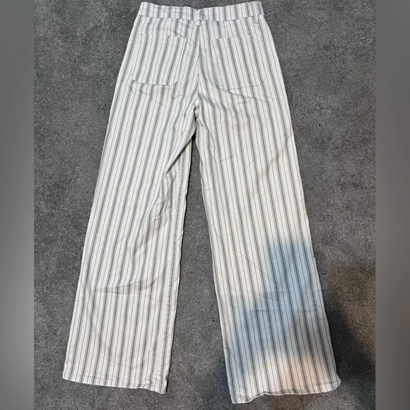 FRAME Le Slim Palazzo striped mid-rise straight-leg jeans - Picture 3 of 4